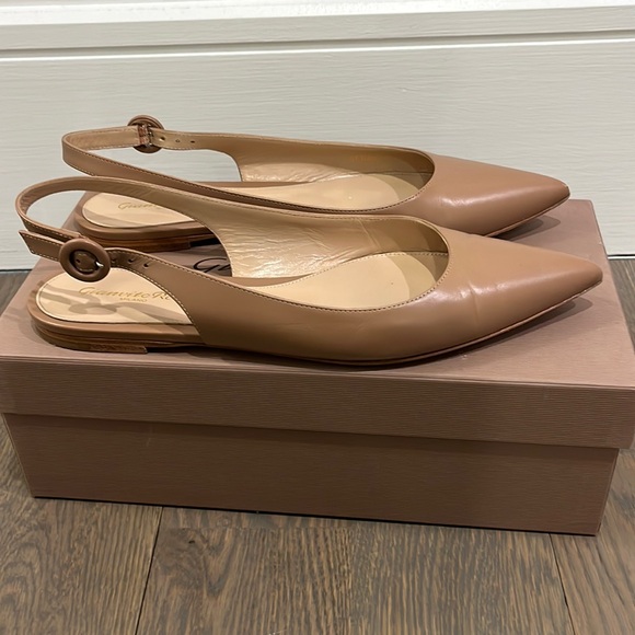 Gianvito Rossi Flat